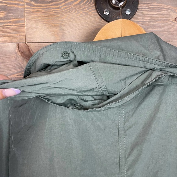 NWT UNIQLO Green Nylon Long Trench Coat - Picture 8 of 10